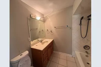 [Address not provided], Oak Lawn, IL 60453 - Photo 7