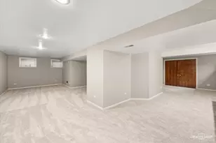 2595 Autumn Grove Ct W, Aurora, IL 60504 - Photo 21