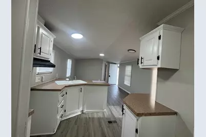9001 S Cicero Avenue S #126, Oak Lawn, IL 60453 - Photo 7