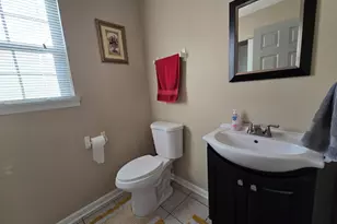 3416 Greenwich Ln, Island Lake, IL 60042 - Photo 13