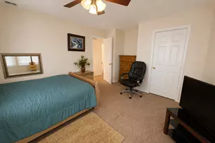 3416 Greenwich Ln, Island Lake, IL 60042 - Photo 7