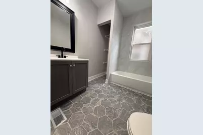 7634 S Loomis Boulevard, Chicago, IL 60620 - Photo 17
