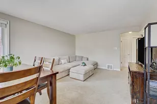 2840 Elm St, Franklin Park, IL 60131 - Photo 5