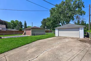 2840 Elm St, Franklin Park, IL 60131 - Photo 29
