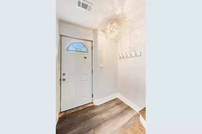 9138 S Carpenter Street, Chicago, IL 60620 - Photo 19