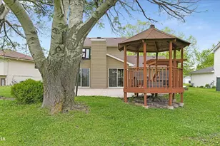 1210 Camden Ln, Aurora, IL 60504 - Photo 17