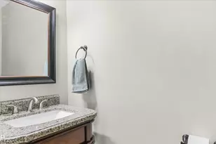 1210 Camden Ln, Aurora, IL 60504 - Photo 13