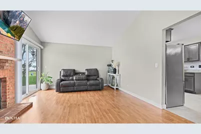 1210 Camden Lane, Aurora, IL 60504 - Photo 3