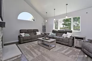 859 Breeze Dr, Lake Villa, IL 60046 - Photo 5