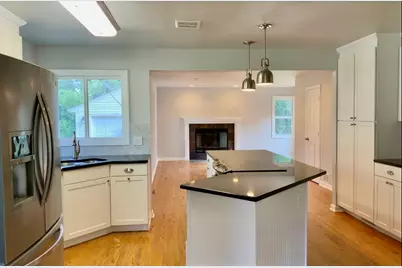 3929 Pinecrest Road, Rockford, IL 61107 - Photo 9