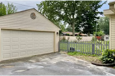 3929 Pinecrest Road, Rockford, IL 61107 - Photo 33