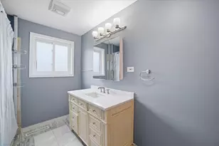 9138 4 Winds Way, Skokie, IL 60076 - Photo 17