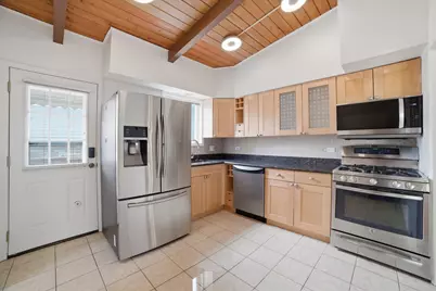 9138 Four Winds Way, Skokie, IL 60076 - Photo 13
