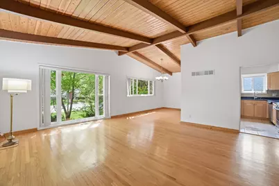9138 Four Winds Way, Skokie, IL 60076 - Photo 5