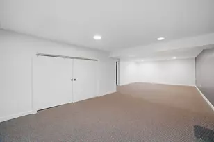 9138 4 Winds Way, Skokie, IL 60076 - Photo 35