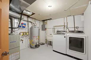 710 Bayside Ct, Wheeling, IL 60090 - Photo 29