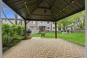 710 Bayside Ct, Wheeling, IL 60090 - Photo 33