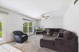 2655 Lindrick Ln, Aurora, IL 60504 - Photo 11