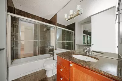 30 E Huron Street #1904, Chicago, IL 60611 - Photo 11