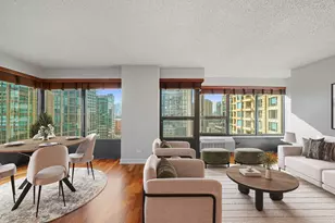 30 E Huron St, Chicago, IL 60611 - Photo 3