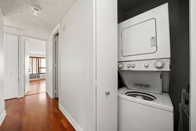 30 E Huron Street #1904, Chicago, IL 60611 - Photo 15