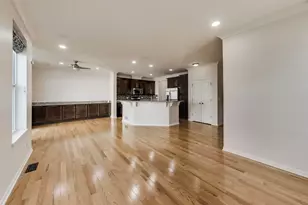 2366 N Moseley Ct, Palatine, IL 60074 - Photo 7
