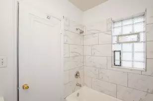 10985 S Church St, Chicago, IL 60643 - Photo 9