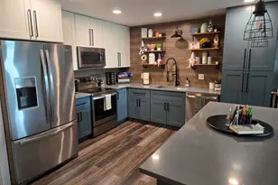 1501 Darien Lake Dr, Darien, IL 60561 - Photo 5