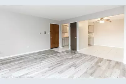 10701 S Keating Avenue #3D, Oak Lawn, IL 60453 - Photo 3