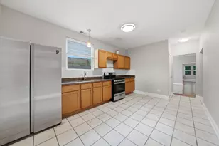 6416 S Campbell Ave, Chicago, IL 60629 - Photo 5