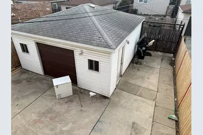 6416 S Campbell Avenue, Chicago, IL 60629 - Photo 19