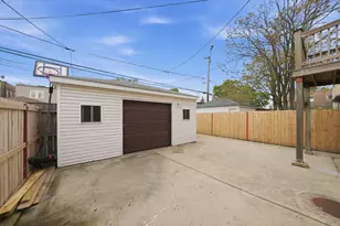 6416 S Campbell Ave, Chicago, IL 60629 - Photo 19