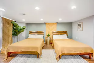 2920 N Gresham Ave, Chicago, IL 60618 - Photo 33