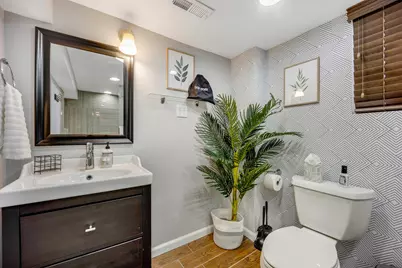 2920 N Gresham Avenue, Chicago, IL 60618 - Photo 27