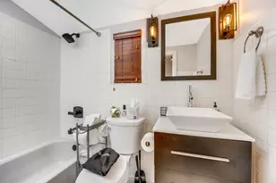 2920 N Gresham Ave, Chicago, IL 60618 - Photo 21