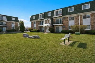 10310 Ridgeland Avenue #208, Chicago Ridge, IL 60415 - Photo 3