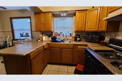 317 E 107th Street, Chicago, IL 60628 - Photo 7