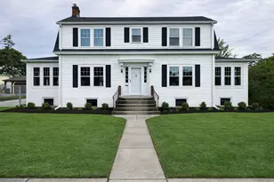 210 S Grace St, Lombard, IL 60148 - Photo 1