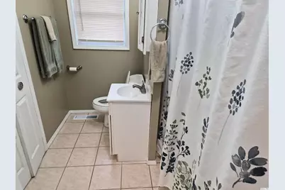 1800 N Granview, Quincy, IL 62301 - Photo 11
