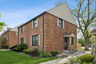 440 East Ave, La Grange, IL 60525 - Photo 1