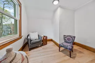 1502 W Edgewater Ave, Chicago, IL 60660 - Photo 29