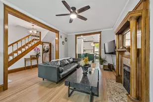 1502 W Edgewater Ave, Chicago, IL 60660 - Photo 9