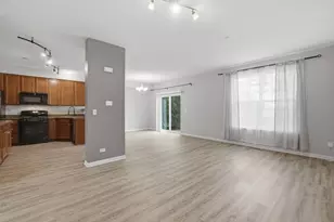 9910 Williams Dr, Huntley, IL 60142 - Photo 7