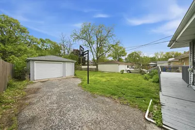 25 S Illinois Avenue, Villa Park, IL 60181 - Photo 17