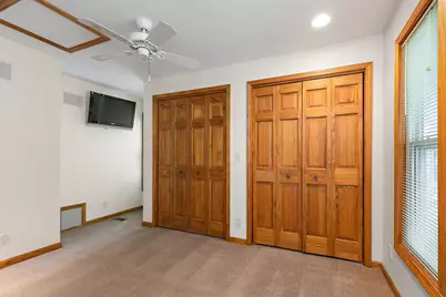 215 Evans Avenue, Dekalb, IL 60115 - Photo 25