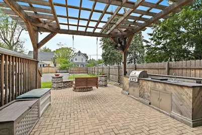 215 Evans Avenue, Dekalb, IL 60115 - Photo 35