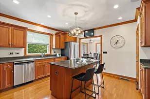 215 Evans Ave, Dekalb, IL 60115 - Photo 13