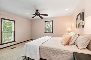 215 Evans Ave, Dekalb, IL 60115 - Photo 21