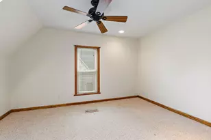 215 Evans Ave, Dekalb, IL 60115 - Photo 27