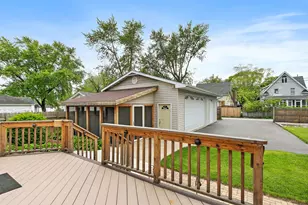 215 Evans Ave, Dekalb, IL 60115 - Photo 33